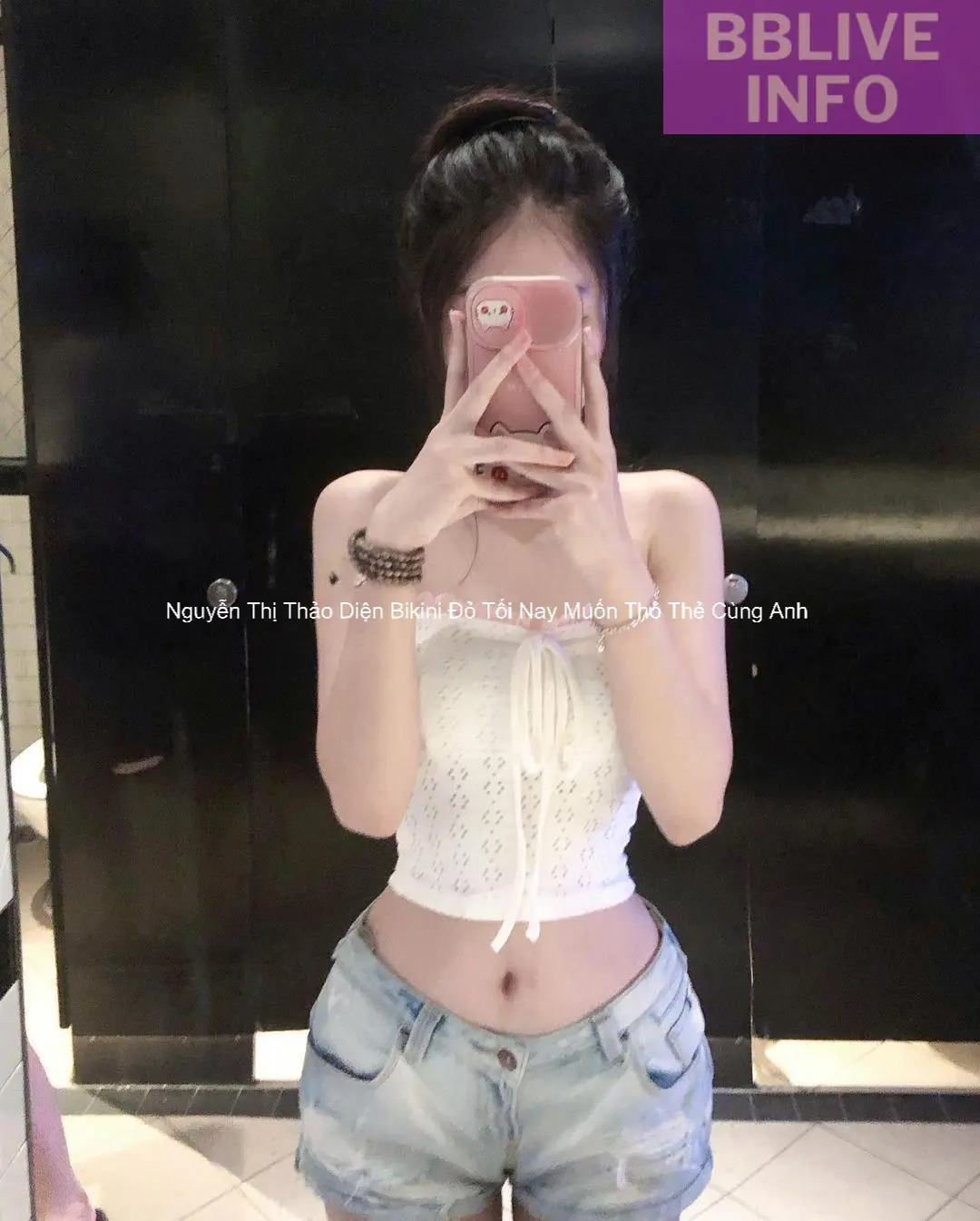 Nguyễn Thị Thảo Diện Bikini Đỏ Tối Nay Muốn Thỏ Thẻ Cùng Anh 1